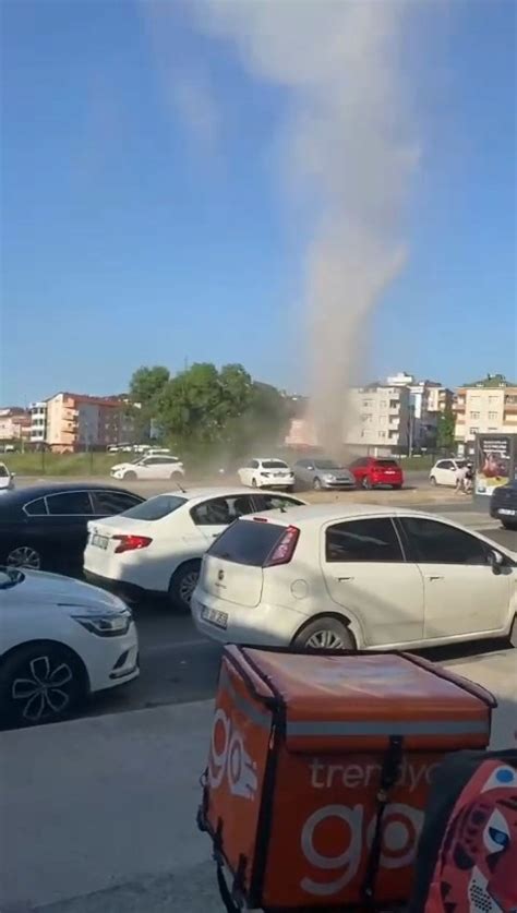 İ­s­t­a­n­b­u­l­­d­a­ ­H­o­r­t­u­m­ ­P­a­n­i­ğ­i­